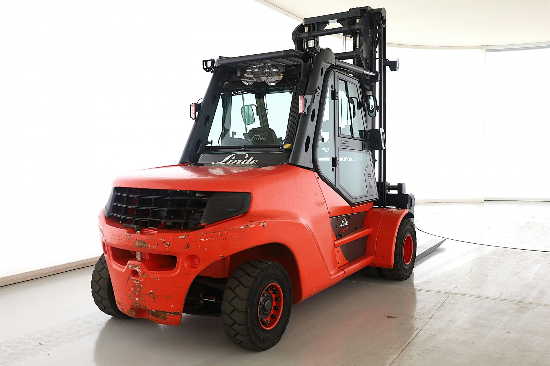 Wózek widłowy LINDE H80D-1100