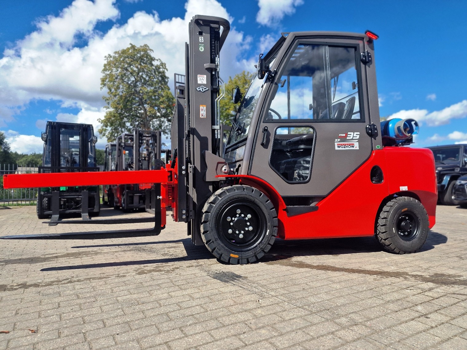 Wózek widłowy HANGCHA CPYD35