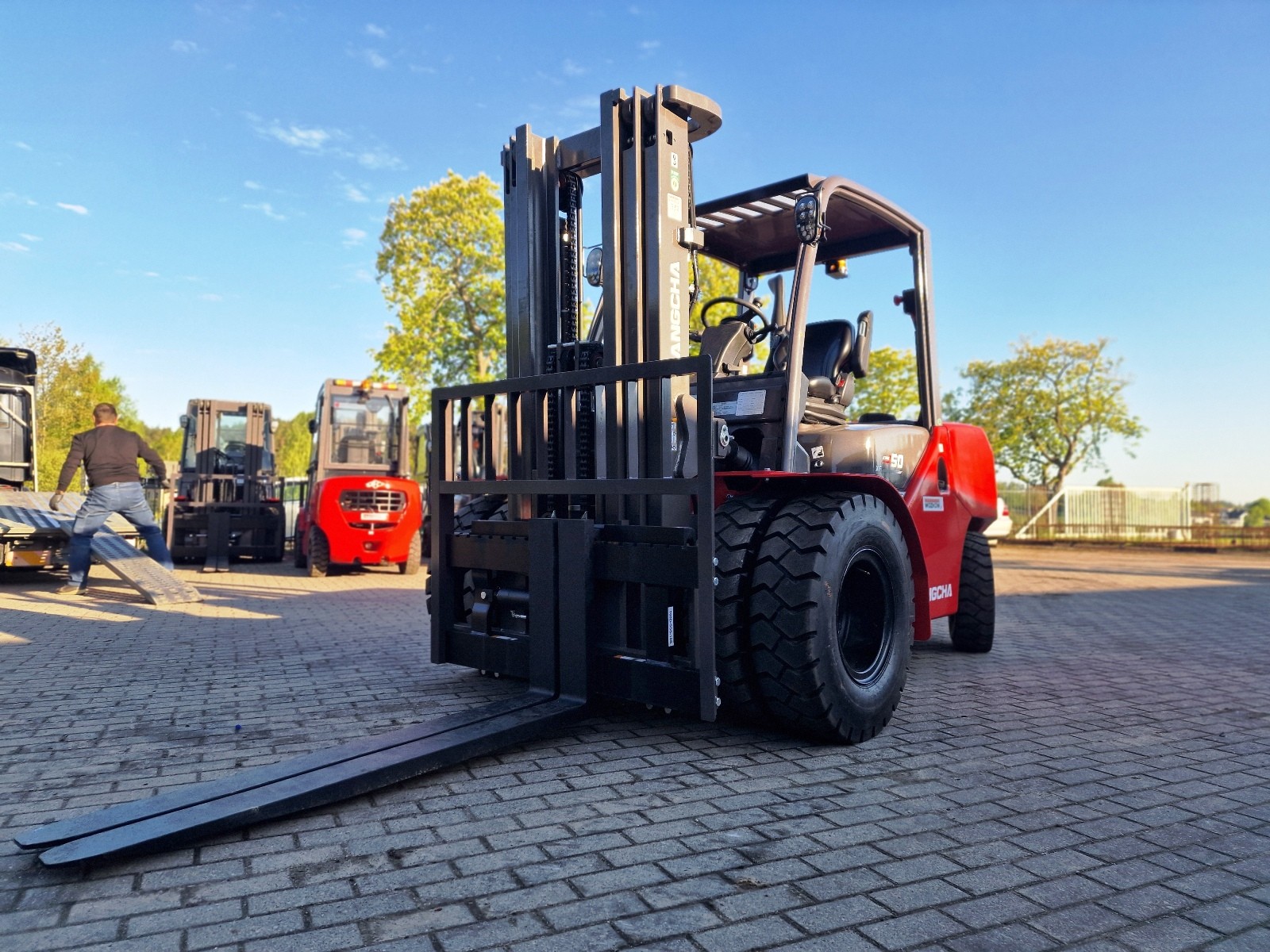 Wózek widłowy HANGCHA CPCD50