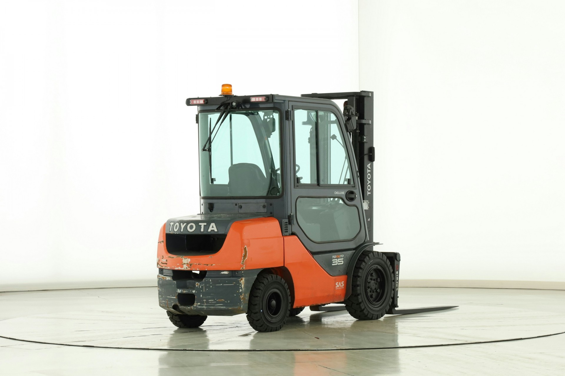 Wózek widłowy TOYOTA 8FDJ35F